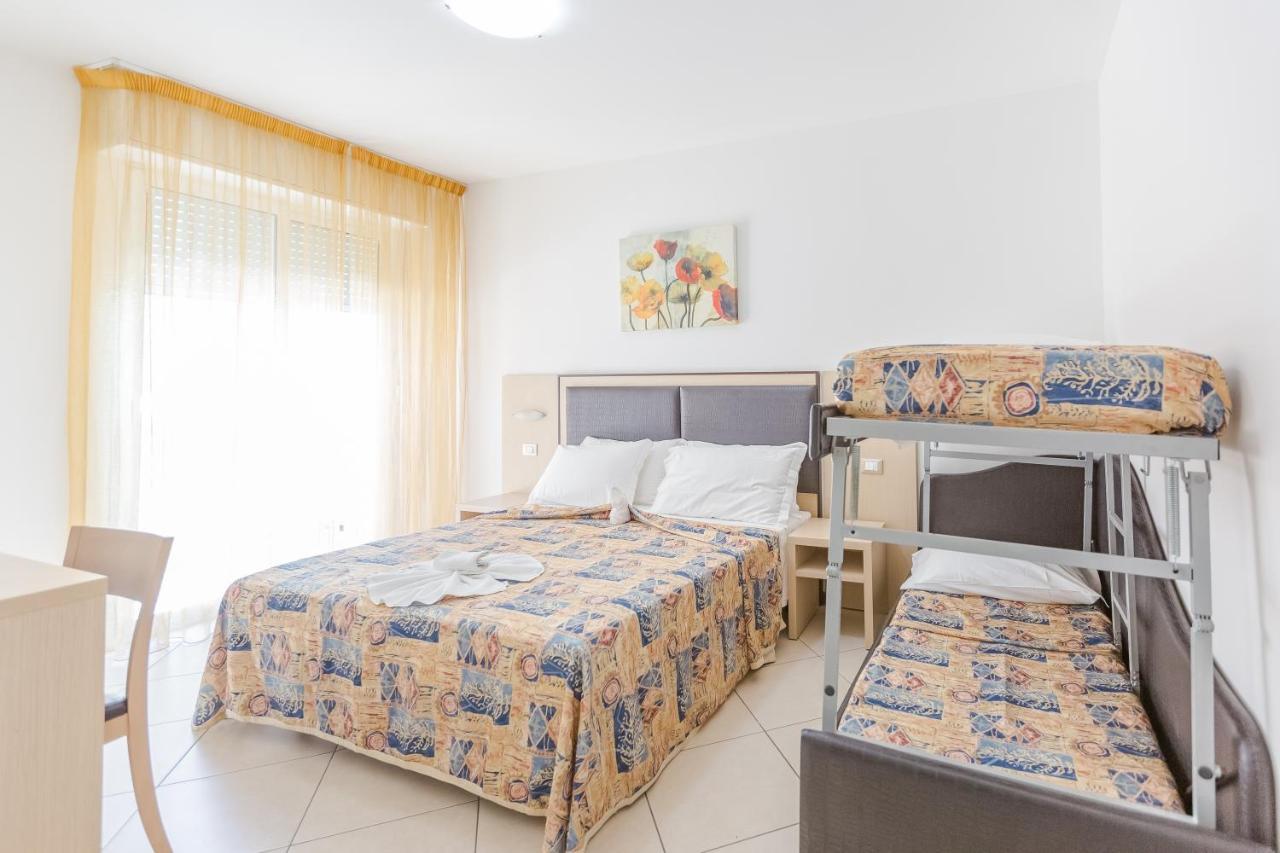 Hotel Bremen Rimini Eksteriør bilde