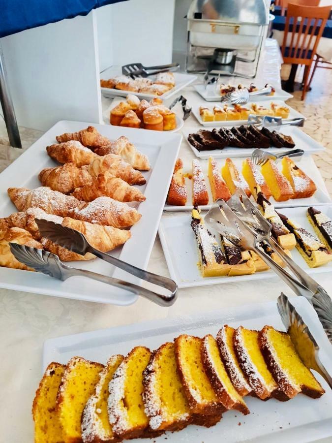 Hotel Bremen Rimini Eksteriør bilde